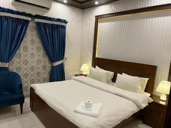 Imperial Guest House image 7